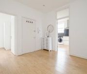 3 bedroom flat to rent - Photo 4