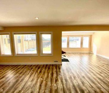 For Lease - 1236 Medway Park Drive Unit# (Lower), London North, Ont... - Photo 5