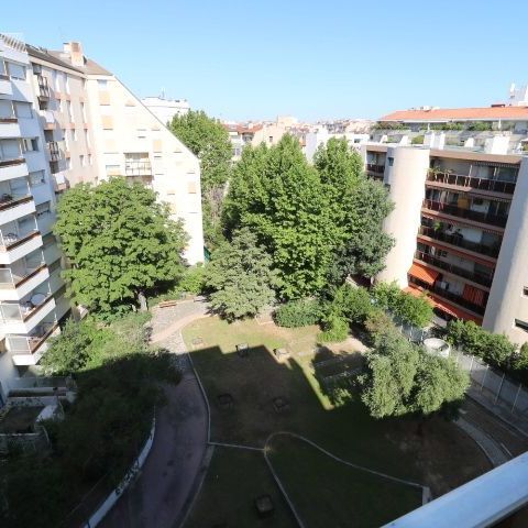 Appartement 1 pièces 22m2 MARSEILLE 5EME 550 euros - Photo 1