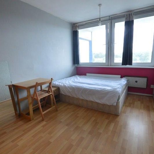 House share to rent - Photo 1