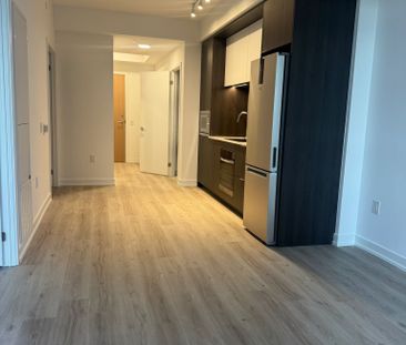 For Lease - 395 Square One Drive, Mississauga, Ontario - Photo 1