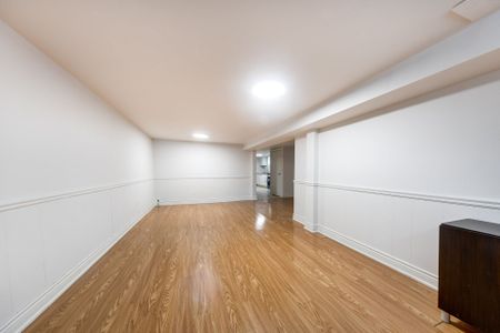 For Lease - 705 Sunnypoint Drive Unit# Bsmt, Newmarket, Ontario - Photo 3