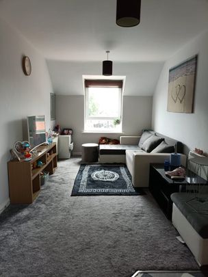 Room in a Shared Flat, Cambridge Court, NG2 - Photo 1