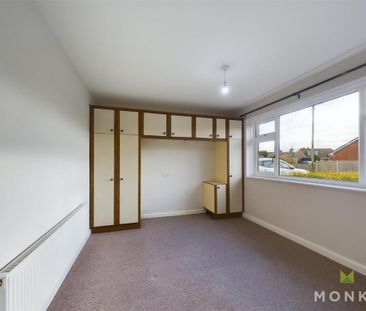 2 bedroom detached bungalow to rent - Photo 1
