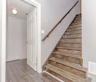 For Lease - 299 Dymott Avenue, Milton, Ontario - Photo 3