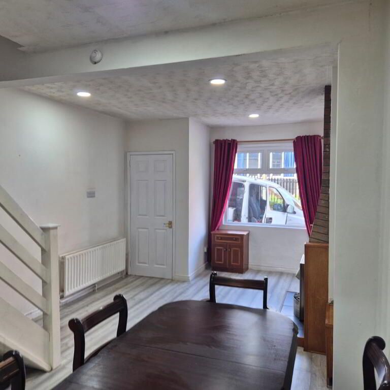 56 Mill Brae, Larne, BT40 2DE - Photo 1