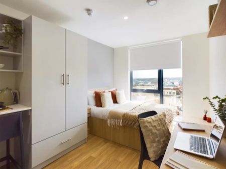 Deluxe Studio - Photo 2