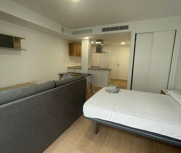 Estudio de alquiler en Calle Calle Vicenzo Bellini, Campanillas - Photo 2