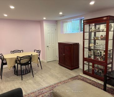 Bsmt 26 Tangmere Road - Photo 2