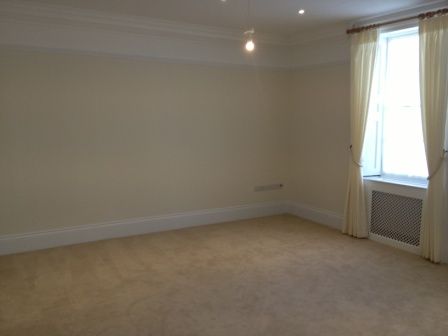 Two Bedroom Apartment for Rent on Crouch Street, Colchester - Photo 3