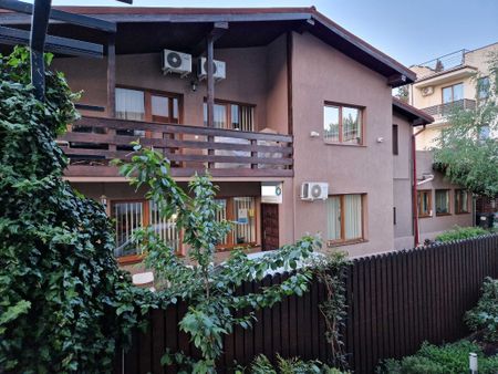 Vila 6 camere Constantin Brancoveanu - Fotografie 3