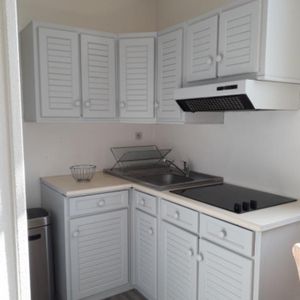 Location Appartement 1 pièce 33m² CAMBRAI 59400 - Photo 3