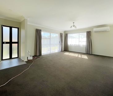 Low maintenance brick and tile unit - Photo 4