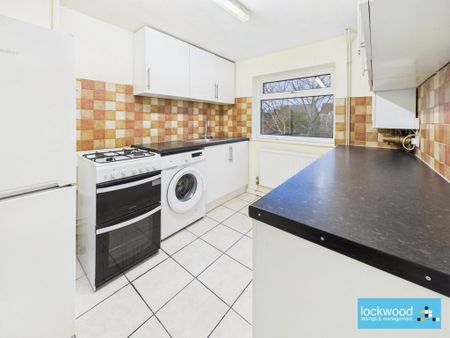 2 bedroom maisonette to rent - Photo 4