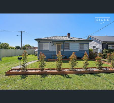 27 Lakeview Street, Boolaroo, NSW 2284 - Photo 4