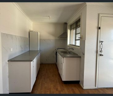 16 Paisley Street, Coolaroo, Vic 3048 - Photo 1