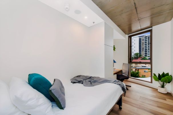 4 bedroom Apartment - Photo 1