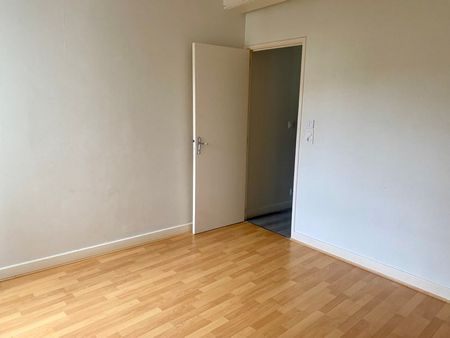 Location Appartement 2 pièces 38m² AUBIERE 63170 - Photo 3