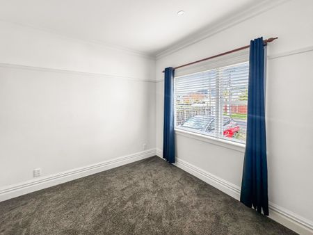 Character Cottage with Modern Comforts - Photo 2