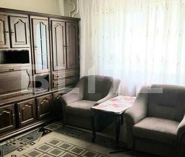 Apartament cu 2 camere, decomandat, 43 mp, zona Minerva - Photo 1