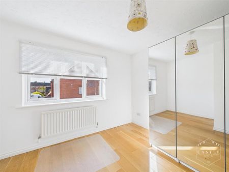 2 bedroom terraced house to rent - Photo 3