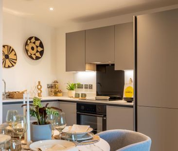 2 bedroom flat to rent - Photo 4