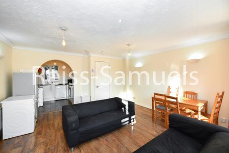 6 bedroom semi-detached house to rent - Photo 3