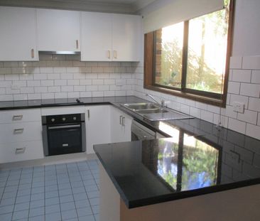 Townhouse in Great Location - Photo 3