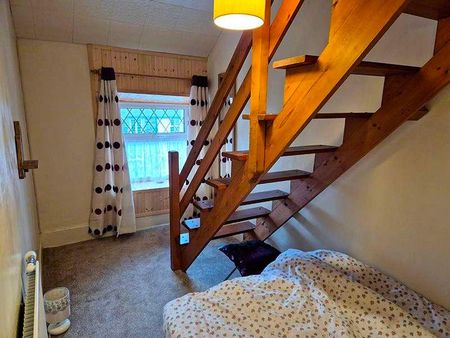 Kinmel Terrace, Nantlle, Caernarfon, LL54 - Photo 4