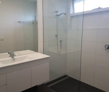 2/32 Kent Road, Surrey Hills - Photo 1