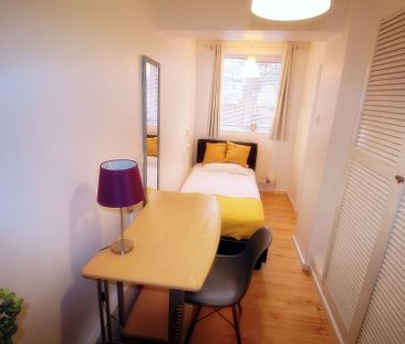 5 bedroom house share to rent - Photo 3