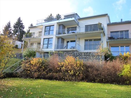 Grosszügige Maisonettewohnung mit Atriumhof, Balkon und Sitzplatz - Foto 5