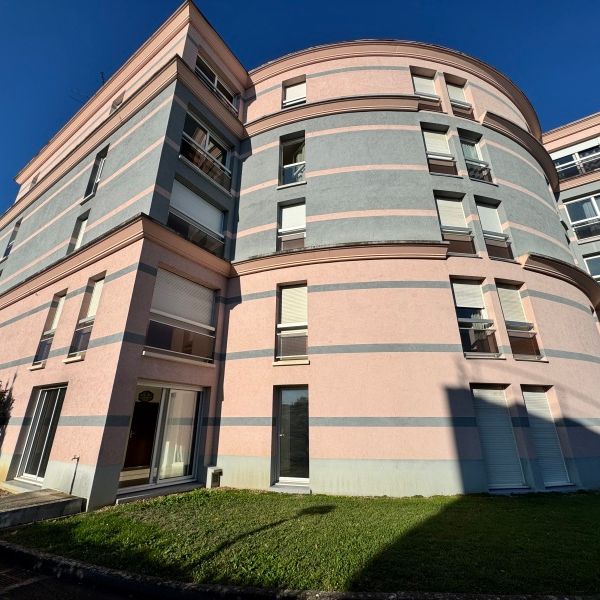 Location Appartement 2 Pièces 40 m² - Photo 1