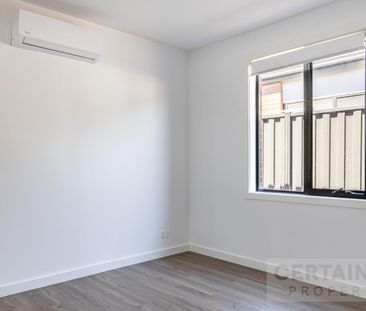 Modern Family Living with Quality Finishes in Thriving Strathtulloh - Photo 5