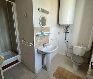 appartement à louer 2 pièces - 34 m2 CHATEAUROUX - 36 - Photo 2