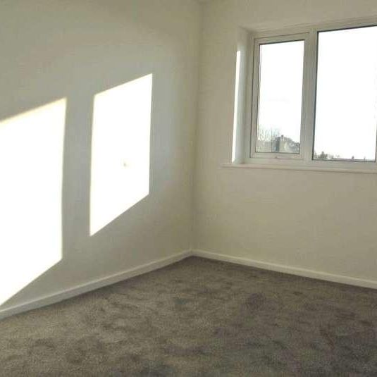 Eldon Court, Lytham St Annes, FY8 - Photo 1