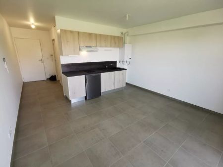 Appartement Clermont Ferrand 1 pièce(s) - studio de 28.02 m2 - Photo 2