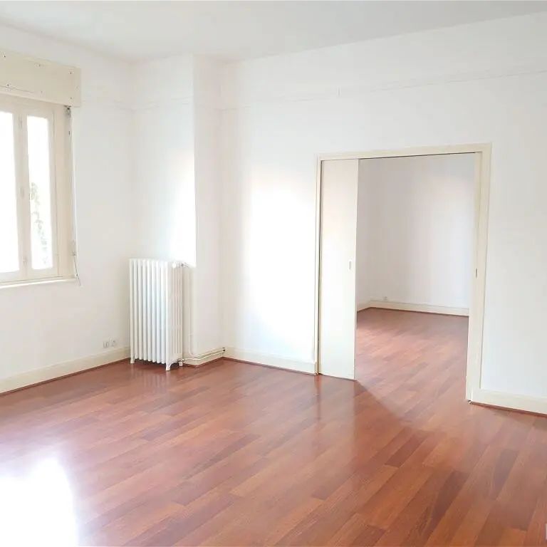 Location appartement 5 pièces - 117m² à Vichy (03200) - Photo 1