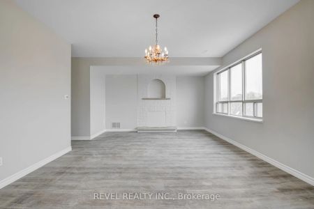 2095 Dufferin Street N #2nd Floor - Photo 4