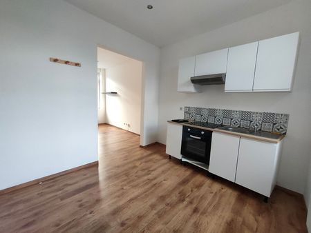 Location Appartement 2 pièces 39m² - Photo 4