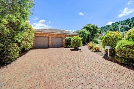 24 Rowntree Crescent, Isaacs ACT 2607 - House For Rent | Domain - Photo 4