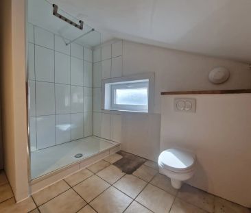 Appartement met 2 slaapkamers en garage op centrale locatie - Foto 1