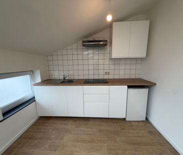 Appartement met één slaapkamer in Liège - Photo 5