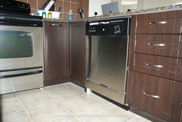 For Lease - 3865 Lake Shore Boulevard Unit# 207, Toronto, Ontario - Photo 1