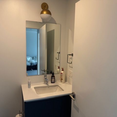 For Lease - 395 Dundas Street Unit# 425, Oakville, Ontario - Photo 1