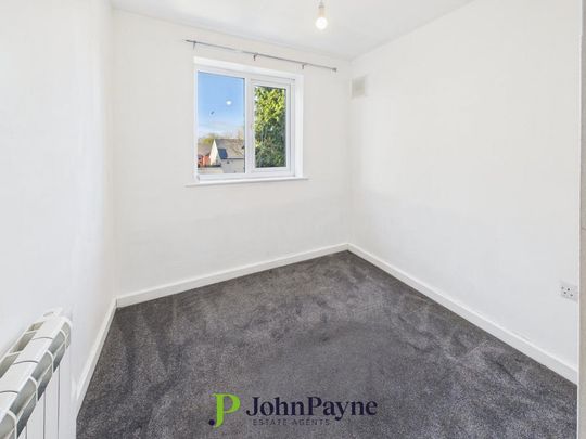 2 bedroom maisonette to rent - Photo 1