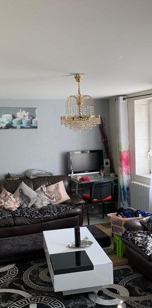 Location Appartement 3 pièces 62m² VILLEFRANCHE SUR SAONE 69400 - Photo 1