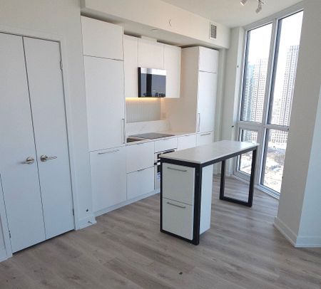 For Lease - 1 Fairview Road Unit# 2304, Mississauga, Ontario - Photo 2