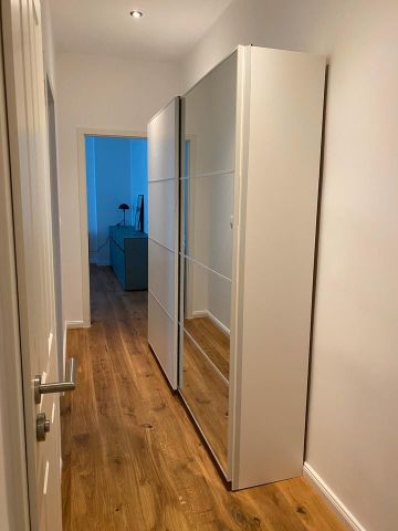 Möblierte 2-Zimmer-Wohnung mit Balkon Oberschöneweide Erstbezug - Photo 2