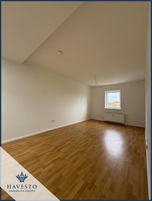 Wunderschöne 5-Raum Wohnung Inklusive neuer Einbauküche, Stellplatz & Option auf Gartenfläche! - Photo 1